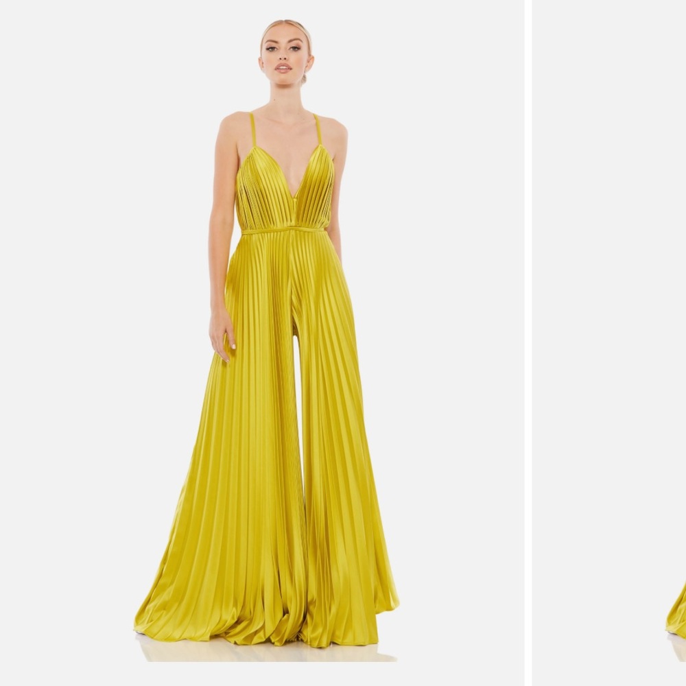 PLEATED PLUNGE NECK WIDE LEG JUMPSUIT